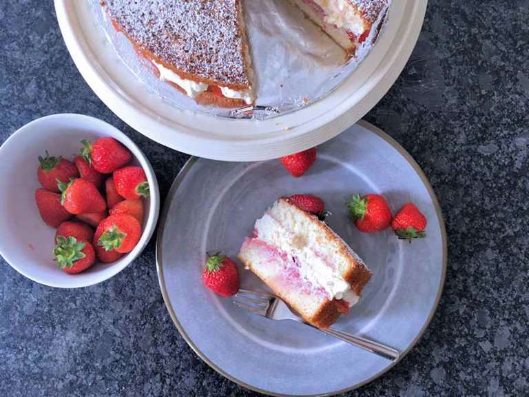 Strawberry And Cream Victoria Sponge Recipe Cuisine Fiend